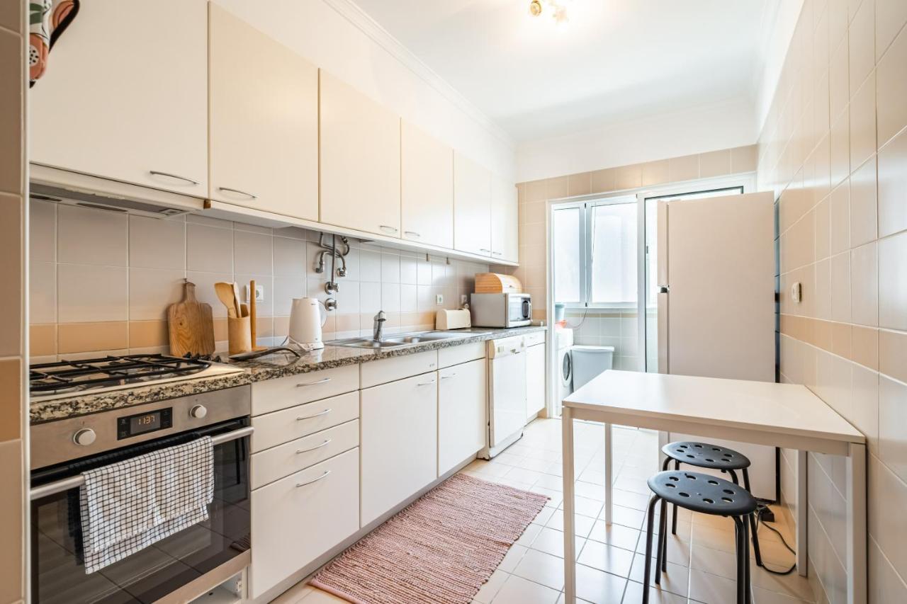 Pateo Do Carmo - By Wehost Apartment ฟุงชาล ภายนอก รูปภาพ